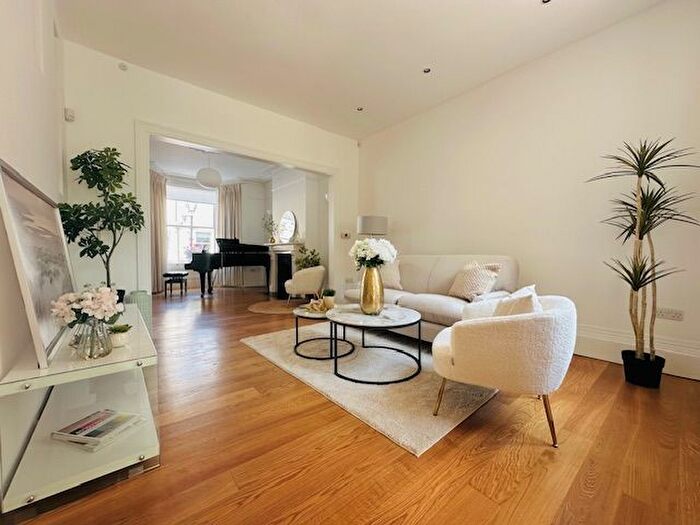 5 Bedroom Terraced House For Sale In Gayton Road, Hampstead, NW3