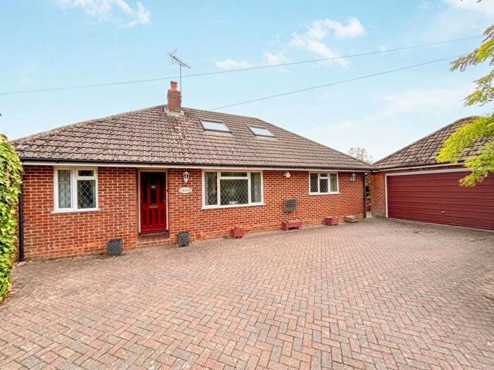4 Bedroom Detached Bungalow For Sale In Whitsbury Road, Fordingbridge, SP6