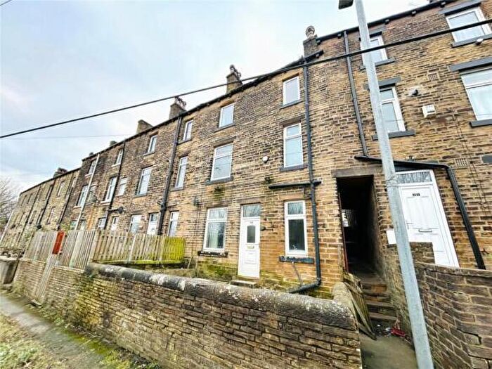 4 Bedroom Terraced House For Sale In Ovenden Road Terrace, Halifax, West Yorkshire, HX3