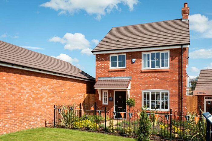 3 Bedroom Detached House For Sale In Whiteley Road, Ripley, DE5