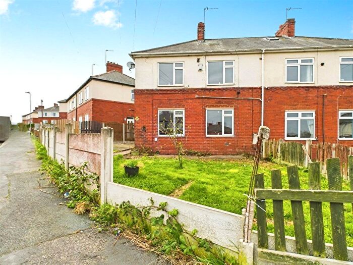 3 Bedroom Semi-Detached House For Sale In Valley Street, South Elmsall, Pontefract, WF9