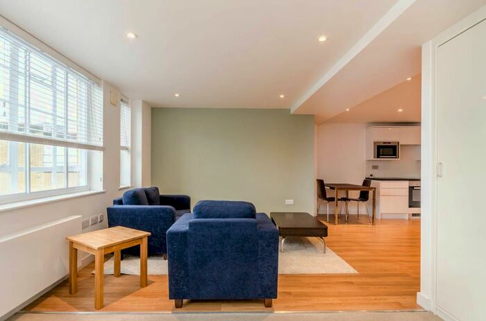 Studio To Rent In Red Lion Street, Richmond, TW9