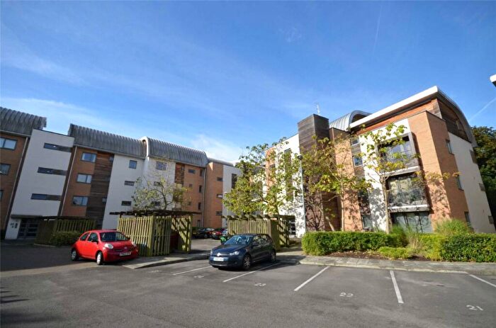 2 Bedroom Apartment To Rent In Nell Lane, West Didsbury, Manchester, M20