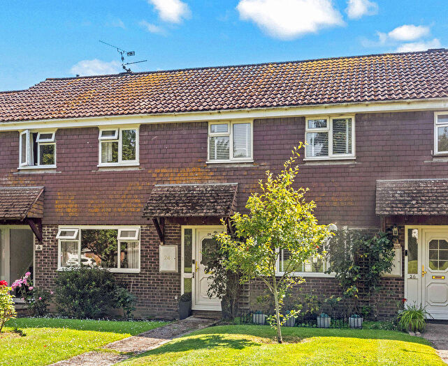 3 Bedroom Terraced House For Sale In Parsonage Road, Henfield, BN5