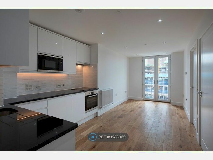 1 Bedroom Flat To Rent In Sutton Court Road, Sutton, SM1