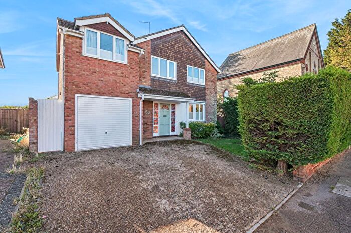 4 Bedroom Detached House For Sale In Silver End Road, Haynes, MK45