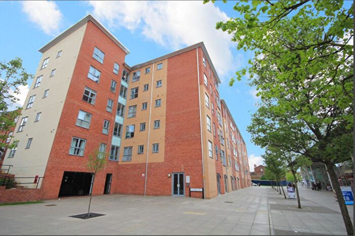 2 Bedroom Apartment To Rent In Moulsford Mews, Reading, Berkshire, RG30