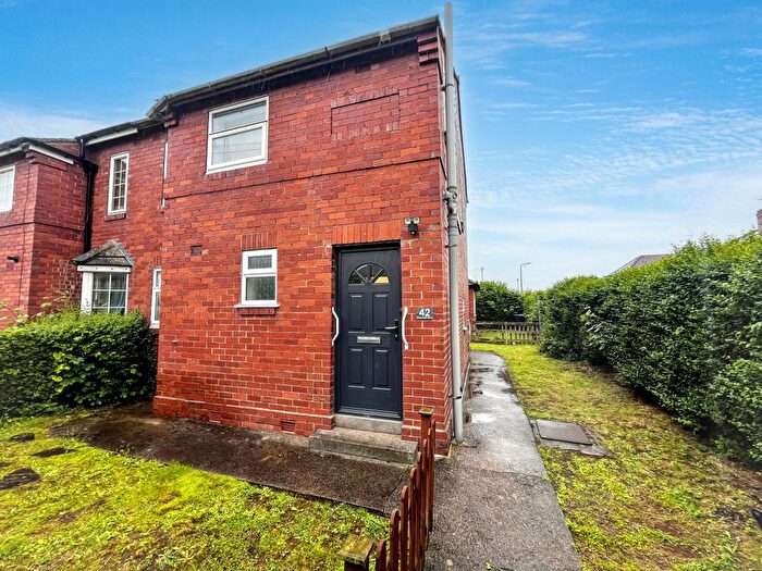 3 Bedroom Semi-Detached House For Sale In Stockwell Drive, Knaresborough, HG5