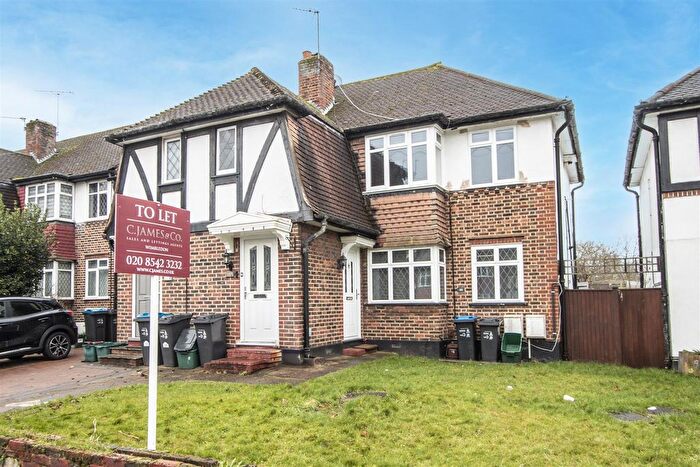 2 Bedroom Flat For Sale In Tudor Drive, Morden, Surrey, SM4