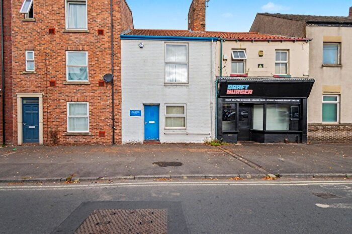 2 Bedroom Property For Sale In Clarence Street, York, North Yorkshire, YO31