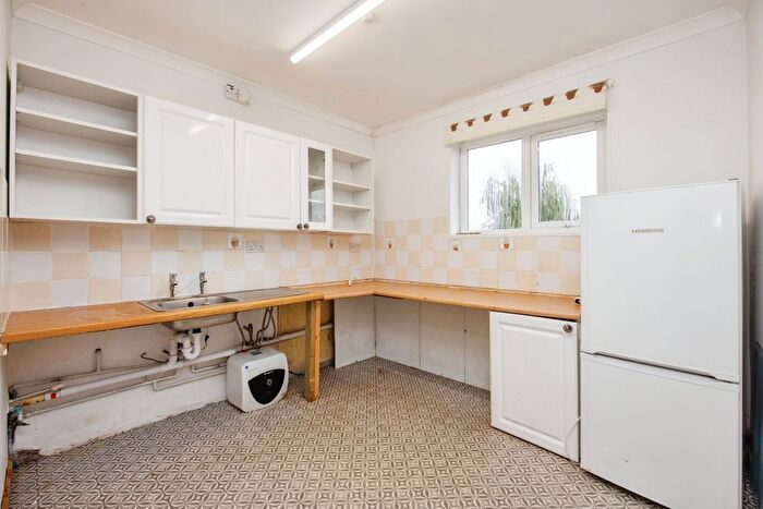 2 Bedroom Bungalow For Sale In Penwithick Park, Penwithick, St. Austell, Cornwall, PL26