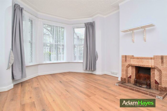 3 Bedroom Terraced House To Rent In Melbourne Avenue, Palmers Green, N13