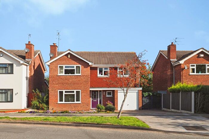 4 Bedroom Detached House For Sale In Eastcote Avenue, Bramcote, Nottingham, NG9