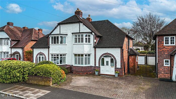 3 Bedroom Semi Detached House For Sale In Green Lanes, Wylde Green, Sutton Coldfield, West Midlands, B73