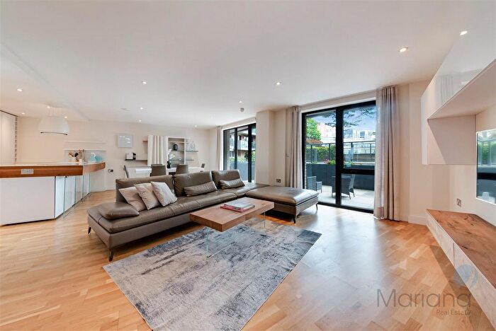 3 Bedroom Flat For Sale In Arc House, Tanner Street, Tower Bridge, London, SE1