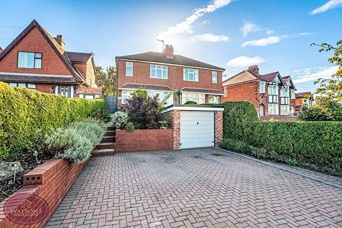 3 Bedroom Semi-Detached House For Sale In Hassock Lane South, Shipley, Heanor, DE75