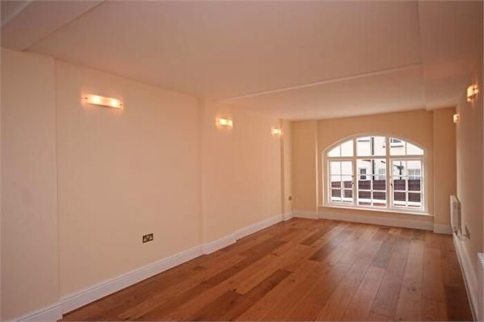 2 Bedroom Flat To Rent In Barnet Court House, Barnet High Street, EN5