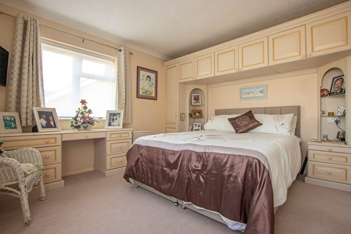 3 Bedroom Detached Bungalow For Sale In Bridge Close, Heacham, PE31