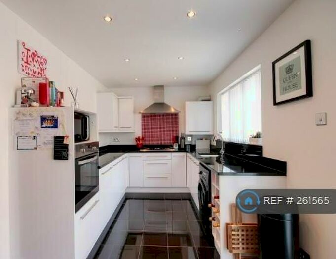 3 Bedroom Terraced House To Rent In Marlborough Road, London, E18