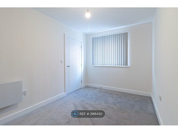 1 Bedroom Flat To Rent In Duke Street, Doncaster, DN1