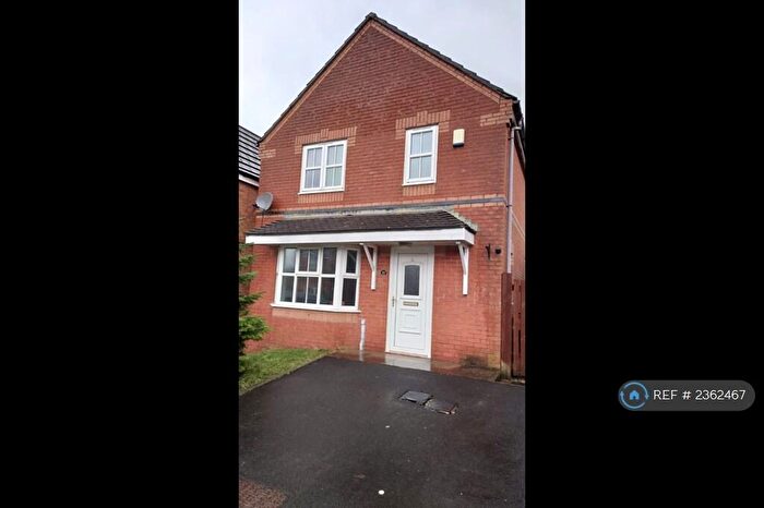 3 Bedroom Detached House To Rent In Epping Avenue, Accrington, BB5