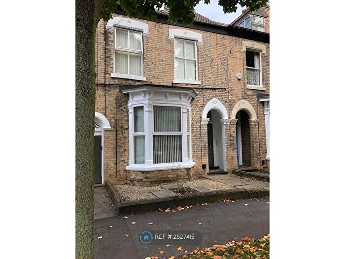 1 Bedroom Flat To Rent In Marlborough Avenue, Hull, HU5