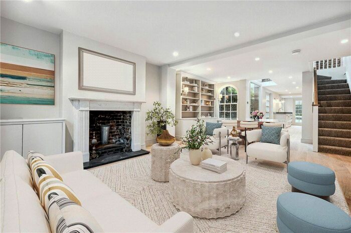 3 Bedroom Terraced House To Rent In Kenway Road, Kensington, London, SW5