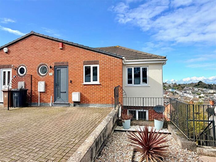4 Bedroom Semi-Detached House For Sale In Hooe, Plymouth, PL9