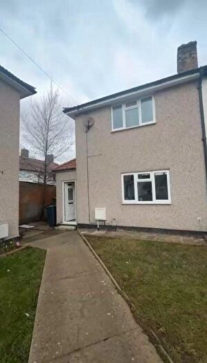 2 Bedroom End Terrace House To Rent In Langhorne Road, Dagenham, London, RM10