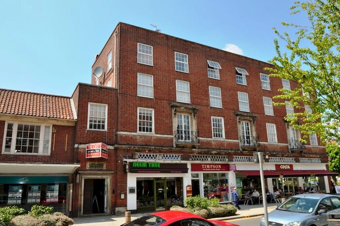 1 Bedroom Flat To Rent In Howardsgate, Welwyn Garden City, AL8