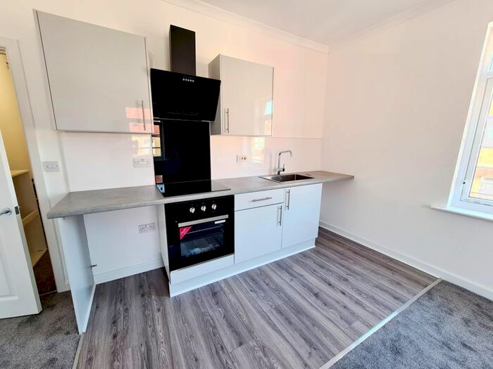 1 Bedroom Flat To Rent In Flat, Wood Street, Rugby, CV21