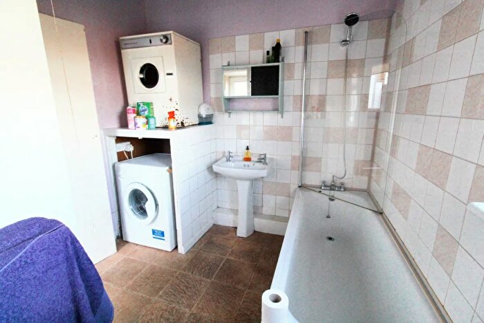 3 Bedroom Terraced House For Sale In Queenborough Road, Minster On Sea, Sheerness, Kent, ME12