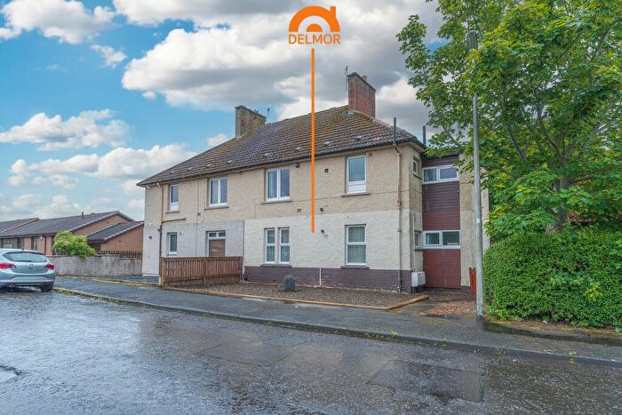 2 Bedroom Flat For Sale In Garry Park, Glencraig, Lochgelly, KY5