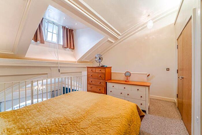 1 Bedroom Flat For Sale In Knightstone Causeway, Weston Super Mare - No Onward Chain, BS23