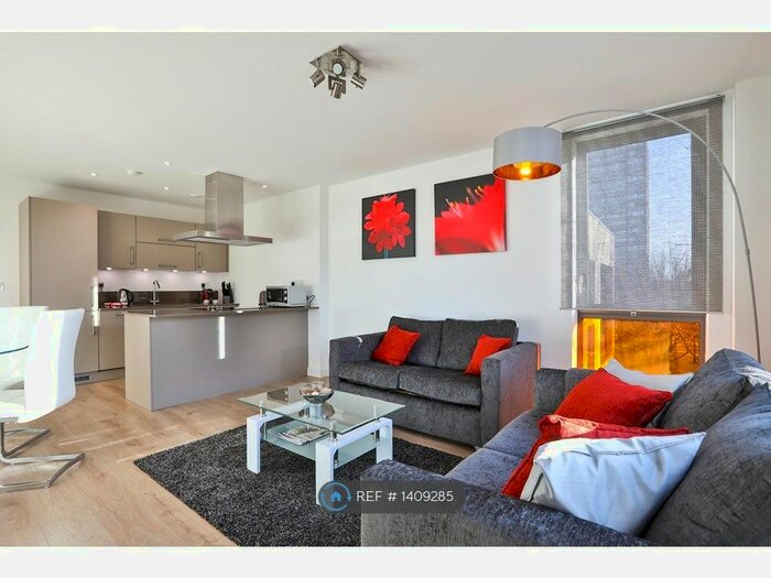 2 Bedroom Flat To Rent In London, London, E1W