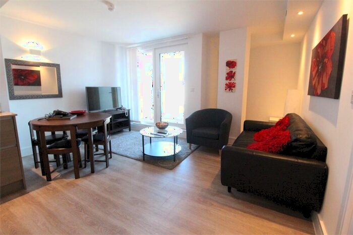 2 Bedroom Apartment To Rent In Station Road, Edgware, HA8