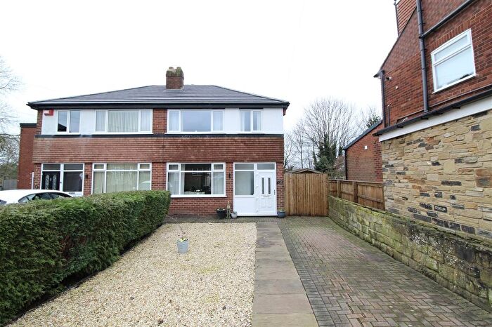 3 Bedroom Semi Detached House For Sale In Green Hill Drive, Leeds, LS13