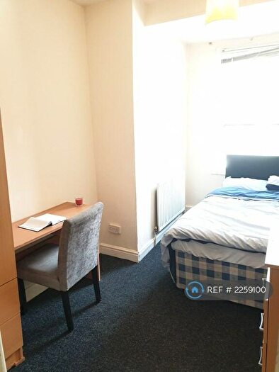 6 Bedroom Flat To Rent In Glossop Road, Sheffield, S10