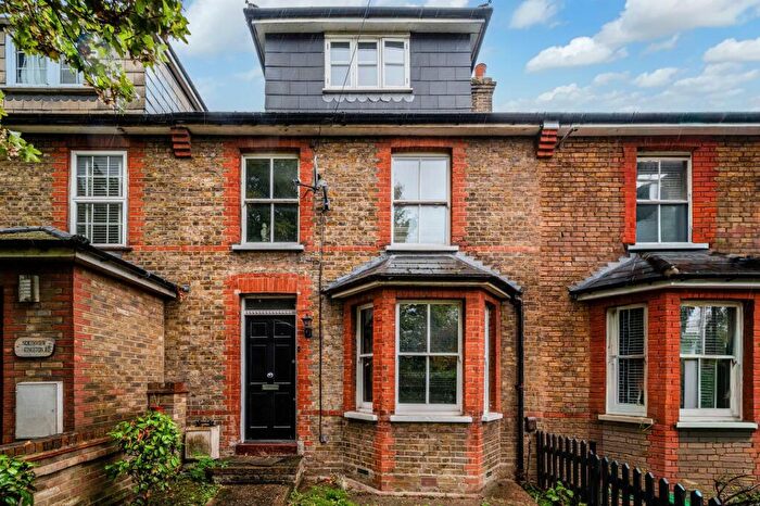 4 Bedroom Terraced House For Sale In Kingston Road, Epsom, KT17