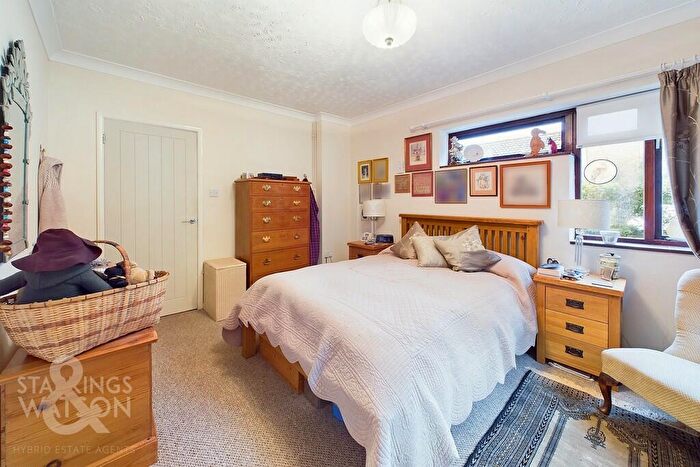 4 Bedroom Detached Bungalow For Sale In Low Lane, Rockland All Saints, Attleborough, NR17