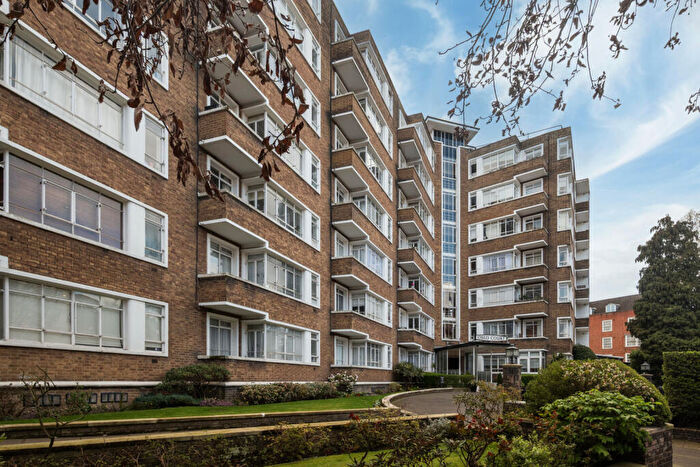 1 Bedroom Apartment To Rent In Oslo Court, Prince Albert Road, St John's Wood, London, NW8