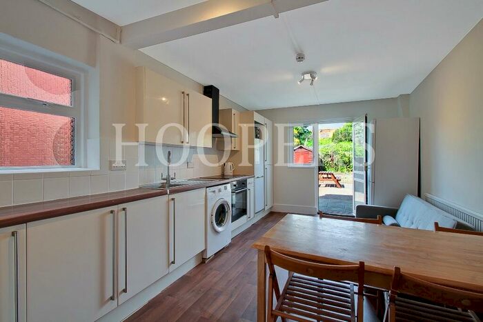 3 Bedroom End Of Terrace House To Rent In Chapter Road, London, NW2