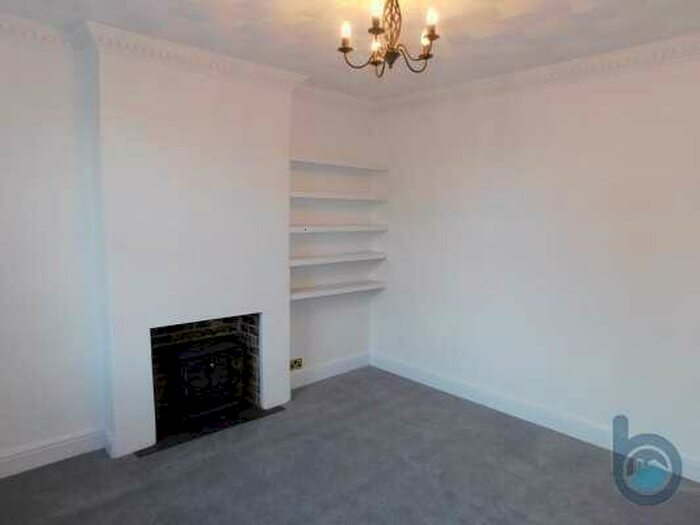 2 Bedroom End Of Terrace House To Rent In Broadway, Peterborough, Cambridgeshire, PE7