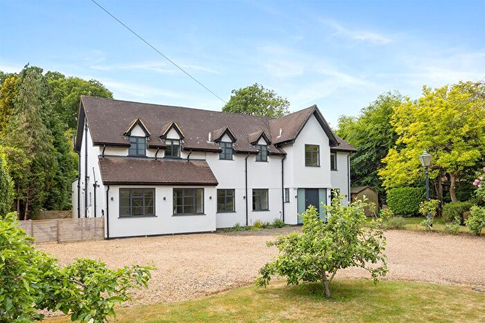 6 Bedroom Detached House For Sale In Warren Drive, Kingswood, KT20