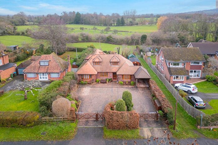4 Bedroom Detached House For Sale In Worlds End Lane, Weston Turville, HP22