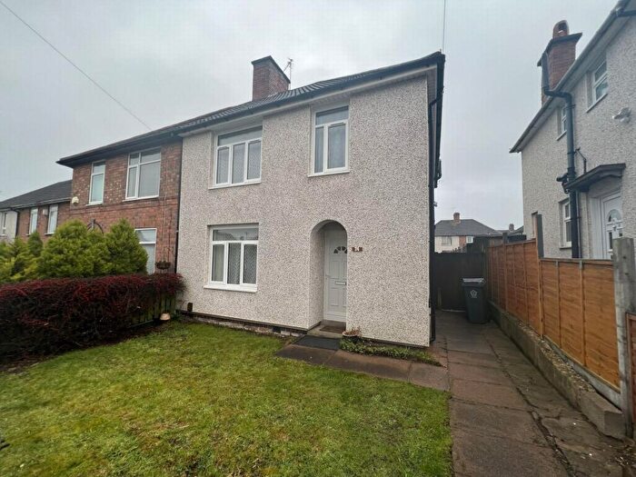 3 Bedroom Semi Detached House To Rent In Schoolgate, Leicester, LE2