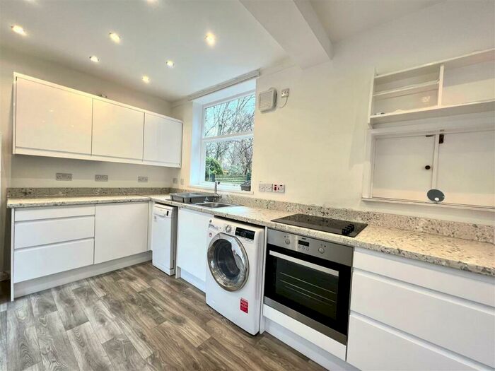 4 Bedroom Semi-Detached House To Rent In Brooklawn Drive, Manchester, M20