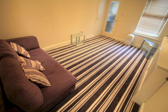1 Bedroom Flat To Rent In Frederick Street, Luton, LU2