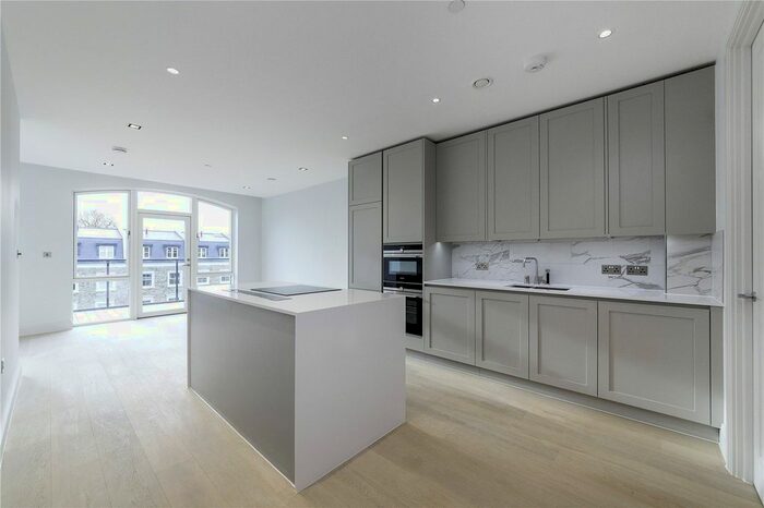 2 Bedroom Flat To Rent In Renaissance Square Apartments, Palladian Gardens, Chiswick, London, W4
