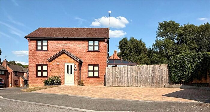 3 Bedroom Detached House For Sale In Camilla Close, Bulford, Salisbury, Wiltshire, SP4